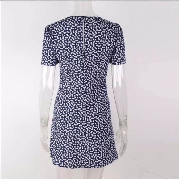 So cute blue dress with white flowers NWT - Picture 14 of 14